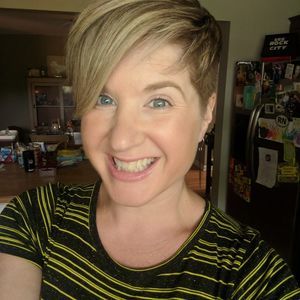 Meet your Posher, Elizabeth